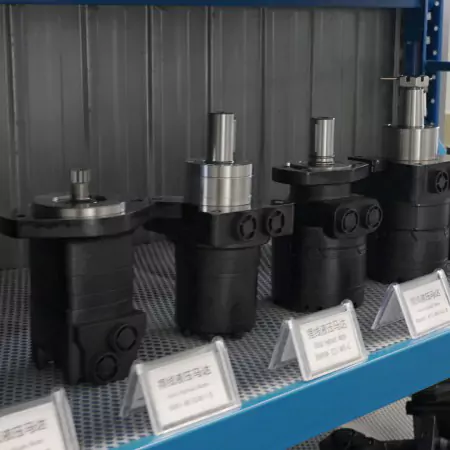 Ama-Oscillating Hydraulic Motors: Asebenza Kanjani Futhi Asetshenziswaphi?